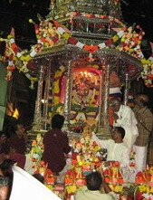 First morning prayer to Lord Muruga Thaipusam Penang First morning prayer to Lord Muruga Thaipusam Penang