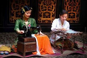 Photos by Sam Lim of traditional nyonya ladies