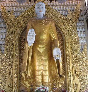 Buddha standing in Sima Hall Penang Buddha standing in Sima Hall Penang