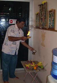 Thali prayers by Penang goldsmith in Penang Thali prayers by Penang goldsmith in Penang