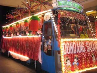 The Dondang Sayang bus The Dondang Sayang bus