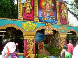 walking along panthals in thaipusam penang walking along panthals in thaipusam penang