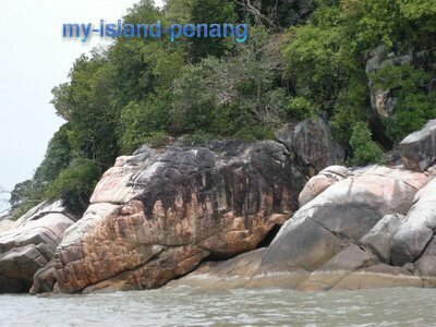 Crocodile Rock in Teluk Bahang