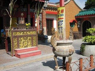 Heavenly God Altar in Snake Temple Heavenly God Altar in Snake Temple