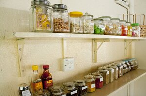 Spices and fruit pickles Spices and fruit pickles