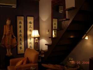 Sukha welcoming statues and decoratic murals Sukha welcoming statues and decoratic murals