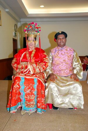 Jivan and Uvaraani in Baba and Nyonya Attire