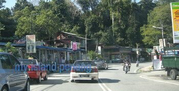Shopes and guest houses at Batu Ferringi Beach