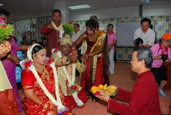 Jivan ready with the "Thali" in the Wedding